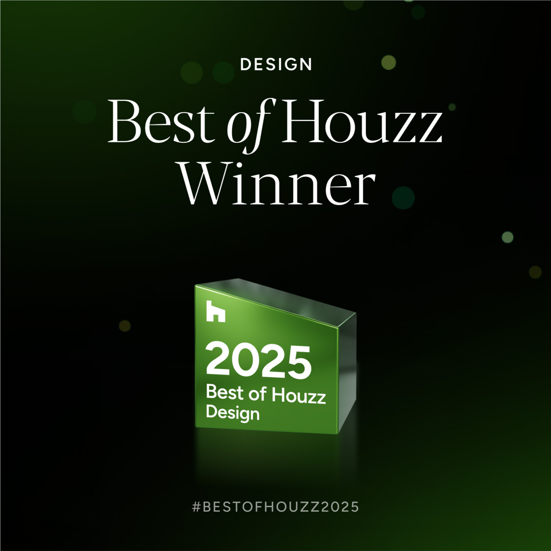 A green Best of Houzz Design badge displayed in 3D on a darker green background.